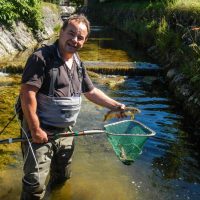 Heimo Huber bei der Bestandsaufname im Sulzbach Heimo Huber bei der Bestandsaufname im Sulzbach